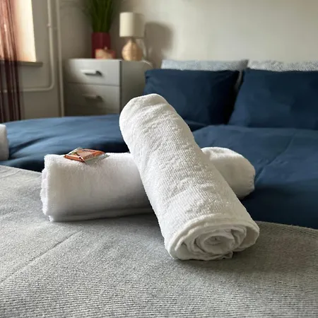 Apartment Cozy In - Free Parking