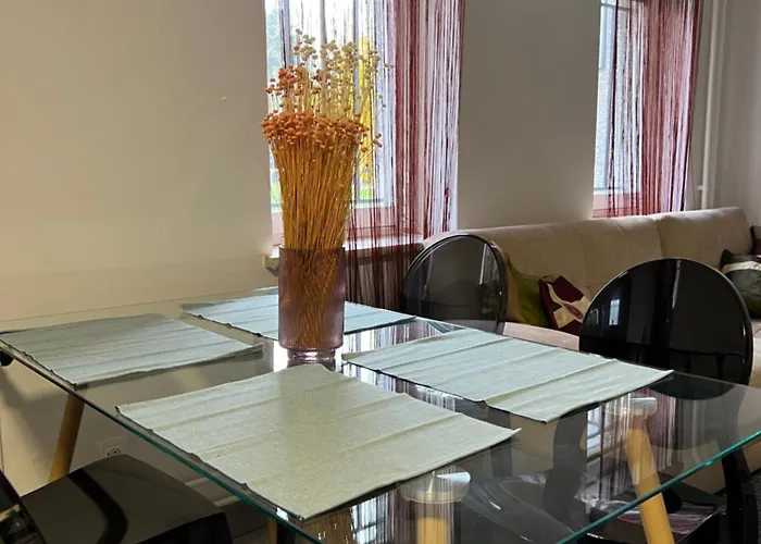 Apartmán Cozy In - Free Parking *